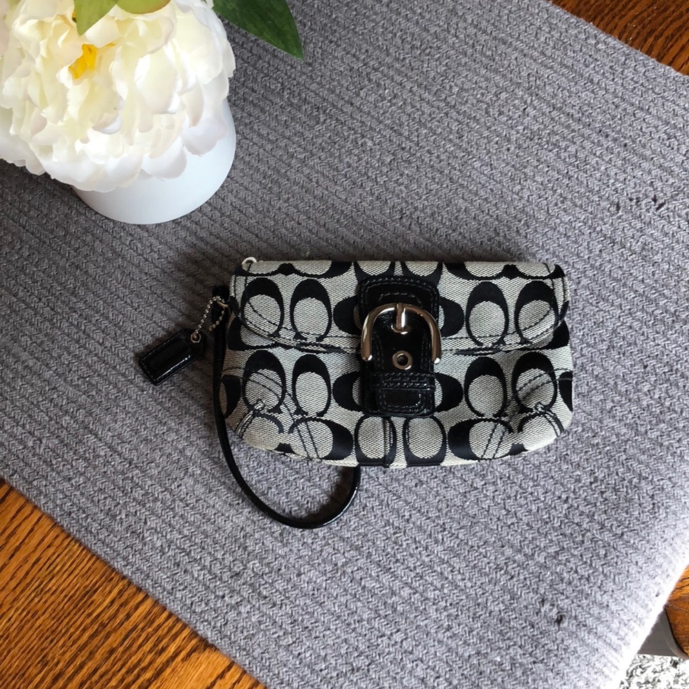 Coach Wristlet- black classic design